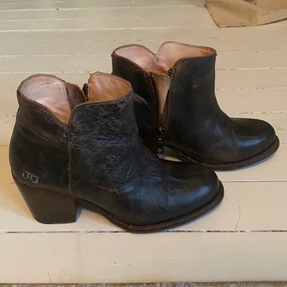 Bed Stu distressed booties. Excellent Condition.